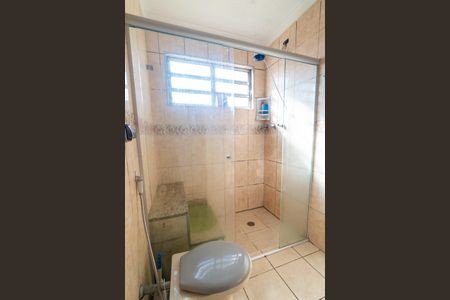 Casa para alugar com 70m², 2 quartos e 2 vagas Casa para alugar com 70m², 2 quartos e 2 vagasBanheiro Detalhe