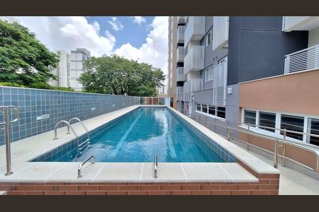 Studio para alugar com 21m², 1 quarto e sem vaga Studio para alugar com 21m², 1 quarto e sem vagaÁrea comum - Piscina