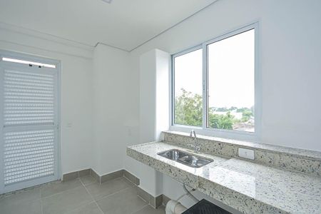 Casa para alugar com 45m², 2 quartos e 1 vaga Casa para alugar com 45m², 2 quartos e 1 vagaÁrea comum - Salão de festas