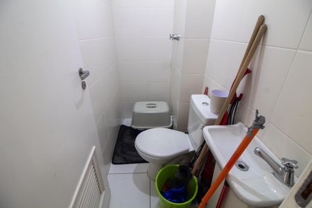 Apartamento à venda com 105m², 3 quartos e 2 vagasBanheiro de Serviço