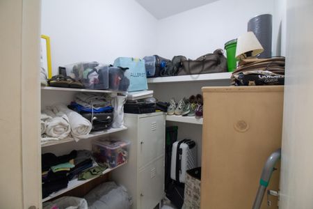 Apartamento à venda com 105m², 3 quartos e 2 vagasQuarto de Serviço