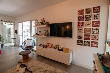 Apartamento à venda com 105m², 3 quartos e 2 vagasSala