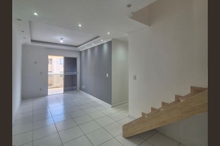 Apartamento à venda com 155m², 3 quartos e 2 vagas Apartamento à venda com 155m², 3 quartos e 2 vagassala