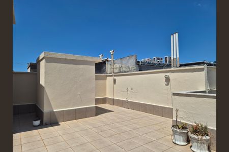 Apartamento à venda com 155m², 3 quartos e 2 vagas Apartamento à venda com 155m², 3 quartos e 2 vagasTerraço