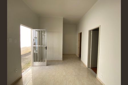 Casa à venda com 50m², 1 quarto e sem vagaSala