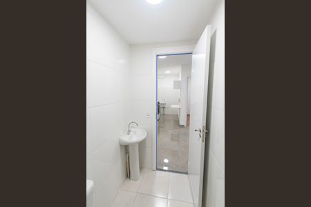 Apartamento à venda com 39m², 2 quartos e 1 vaga Apartamento à venda com 39m², 2 quartos e 1 vagaBanheiro