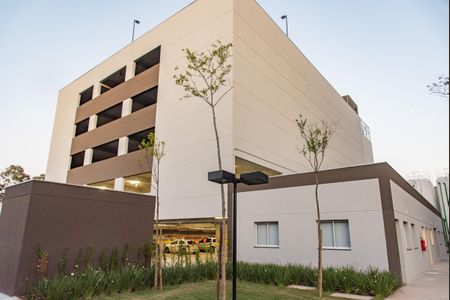 Apartamento à venda com 39m², 2 quartos e 1 vaga Apartamento à venda com 39m², 2 quartos e 1 vagaEstacionamento torre