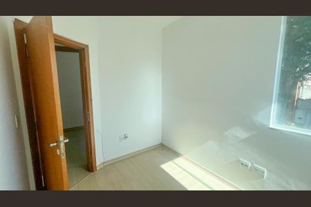 Casa à venda com 198m², 3 quartos e 3 vagasQuarto 3