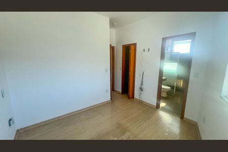 Casa à venda com 198m², 3 quartos e 3 vagasQuarto 3