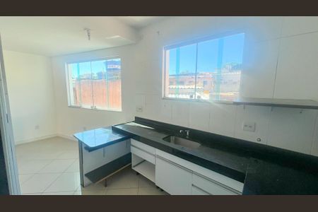 Casa à venda com 198m², 3 quartos e 3 vagasCozinha