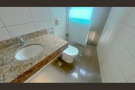 Casa à venda com 198m², 3 quartos e 3 vagasBanheiro