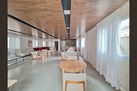 Apartamento à venda com 35m², 2 quartos e sem vagaÁrea comum - Salão de festas