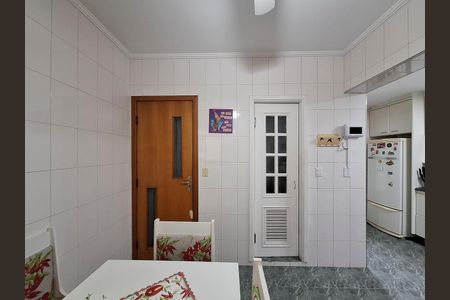Casa à venda com 200m², 3 quartos e 1 vagaCozinha
