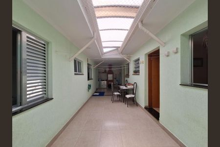 Casa à venda com 200m², 3 quartos e 1 vagaQuintal