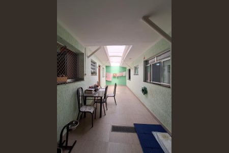 Casa à venda com 200m², 3 quartos e 1 vagaQuintal