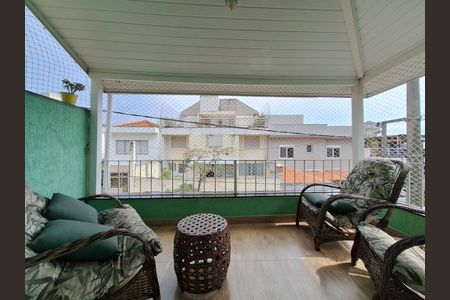 Casa à venda com 200m², 3 quartos e 1 vagaVaranda