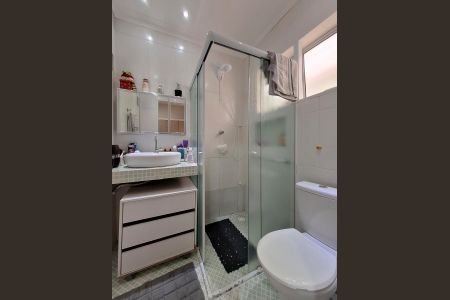 Casa à venda com 200m², 3 quartos e 1 vagaBanheiro Quarto 1