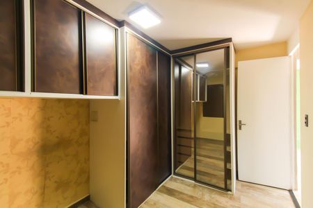 Apartamento à venda com 68m², 2 quartos e 1 vagaQuarto 2