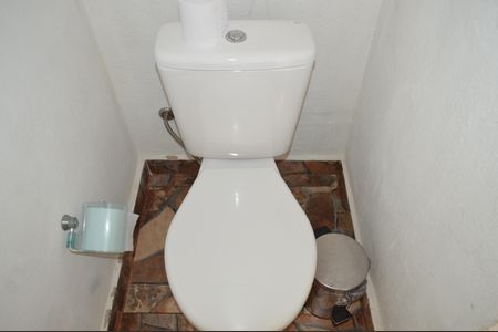 Casa à venda com 350m², 4 quartos e 3 vagasBanheiro de Serviço