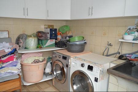 Casa à venda com 350m², 4 quartos e 3 vagasÁrea de Serviço