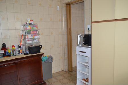 Casa à venda com 350m², 4 quartos e 3 vagasCozinha