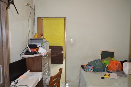 Casa à venda com 350m², 4 quartos e 3 vagasSuíte 1