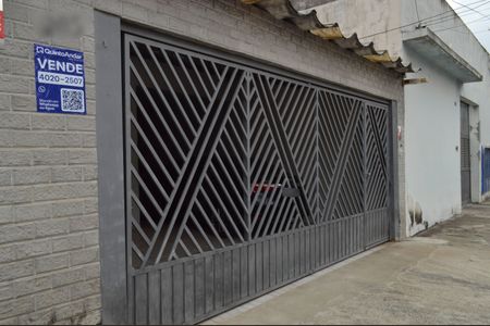 Casa à venda com 350m², 4 quartos e 3 vagas Casa à venda com 350m², 4 quartos e 3 vagasFachada + Plaquinha