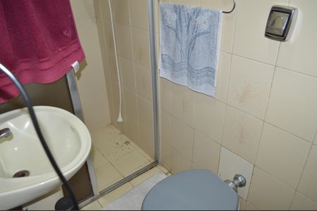 Casa à venda com 350m², 4 quartos e 3 vagasBanheiro da Suíte 4