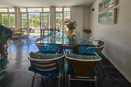 Apartamento para alugar com 350m², 4 quartos e 2 vagasSala