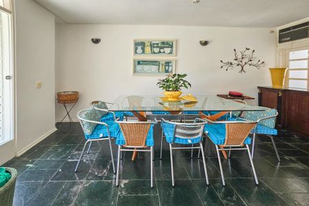 Apartamento para alugar com 350m², 4 quartos e 2 vagasSala