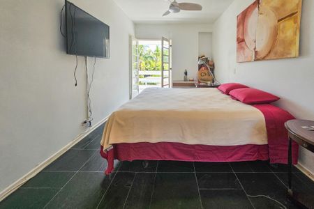 Apartamento para alugar com 350m², 4 quartos e 2 vagasSuíte 2