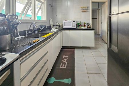 Apartamento para alugar com 350m², 4 quartos e 2 vagasCozinha