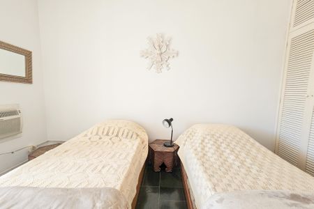 Apartamento para alugar com 350m², 4 quartos e 2 vagasQuarto 2