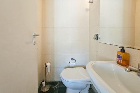 Apartamento para alugar com 350m², 4 quartos e 2 vagasLavabo