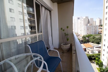 Apartamento à venda com 112m², 3 quartos e 2 vagasVaranda