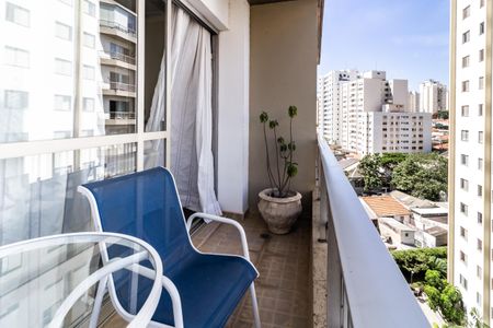 Apartamento à venda com 112m², 3 quartos e 2 vagasVaranda