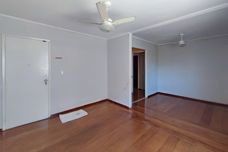 Apartamento à venda com 74m², 2 quartos e 1 vaga Apartamento à venda com 74m², 2 quartos e 1 vagaSala de Estar