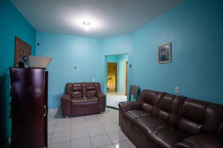 Casa para alugar com 140m², 2 quartos e 2 vagas Casa para alugar com 140m², 2 quartos e 2 vagasSala