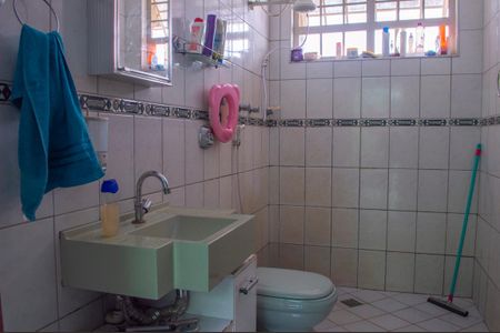 Casa para alugar com 140m², 2 quartos e 2 vagasBanheiro