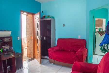 Casa para alugar com 140m², 2 quartos e 2 vagasSala