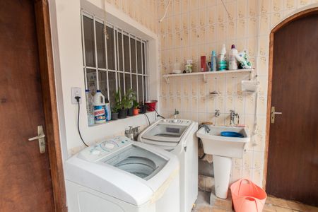 Casa à venda com 500m², 3 quartos e 5 vagasÁrea de Serviço