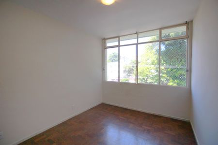Apartamento à venda com 201m², 4 quartos e 2 vagasQuarto 2