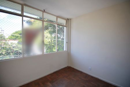 Apartamento à venda com 201m², 4 quartos e 2 vagasQuarto 3