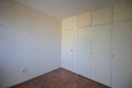 Apartamento à venda com 201m², 4 quartos e 2 vagasQuarto 4
