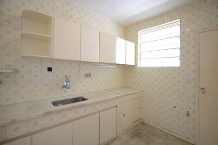 Apartamento à venda com 201m², 4 quartos e 2 vagasCozinha