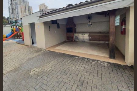 Apartamento à venda com 74m², 3 quartos e 1 vaga Apartamento à venda com 74m², 3 quartos e 1 vagaÁrea comum - Churrasqueira