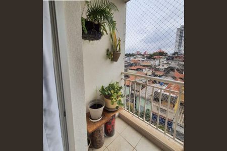 Apartamento à venda com 74m², 3 quartos e 1 vaga Apartamento à venda com 74m², 3 quartos e 1 vagaVaranda