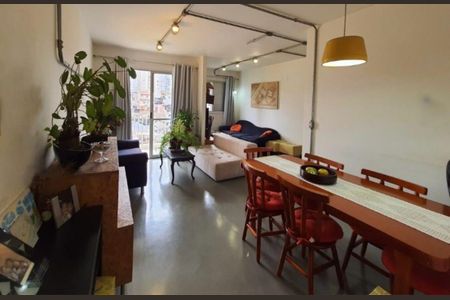 Apartamento à venda com 74m², 3 quartos e 1 vaga Apartamento à venda com 74m², 3 quartos e 1 vagaSala