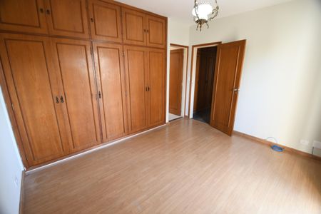 Apartamento para alugar com 130m², 3 quartos e 2 vagasQuarto 3 - Suíte