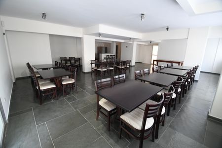 Apartamento para alugar com 130m², 3 quartos e 2 vagasÁrea comum - Salão de festas